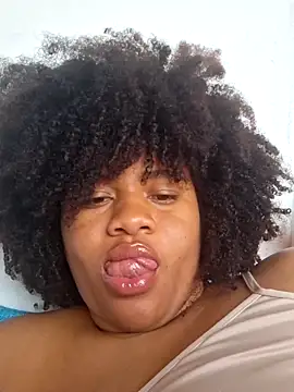 DANIELA MICHEL online show from 03.06.25