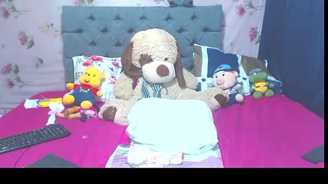 Paris Squirt  online show from 09.12.25