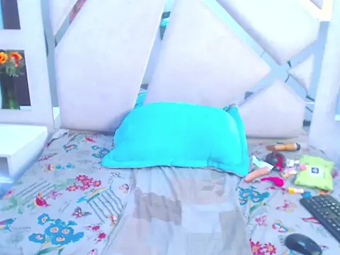 Paris Squirt  online show from 03.13.26