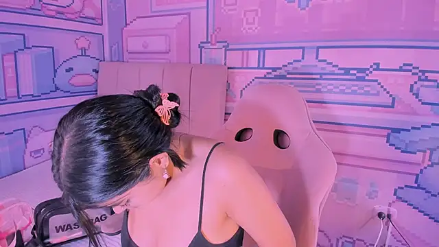  18alice online show from 02.11.25