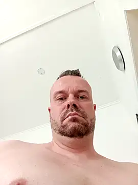 mikaaaaase online show from 04.22.26