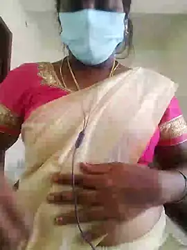 Snapshot of Preethytamilsexy chatting on 05.30.26 Preethytamilsexy online show from 05.30.26