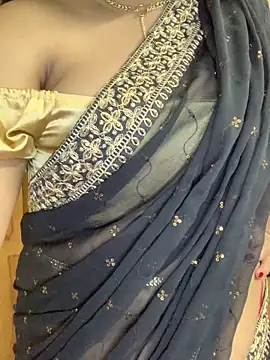 Snapshot of Doodhwaali chatting on 01.21.25 Doodhwaali online show from 01.21.25