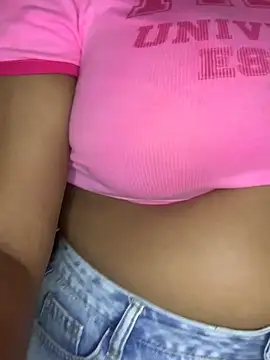 Snapshot of Doodhwaali chatting on 03.16.25 Doodhwaali online show from 03.16.25