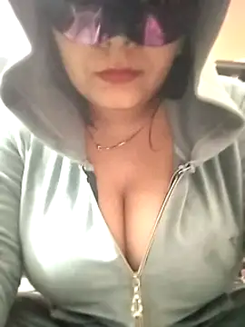 Snapshot of Anjalihotwife chatting on 02.13.25 Anjalihotwife online show from 02.13.25