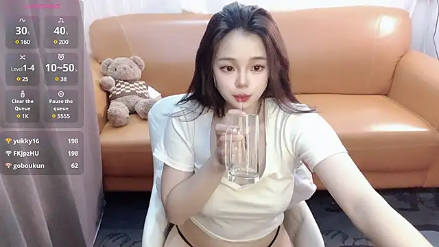 YIZHI Koala online show from 01.08.25