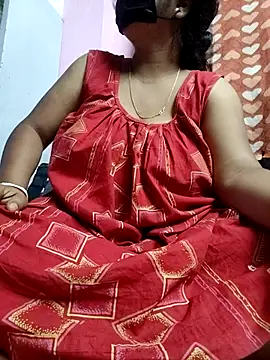 BERRY 00 online show from 04.07.26