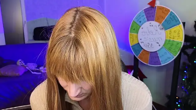 Nika Kitten online show from 02.05.25