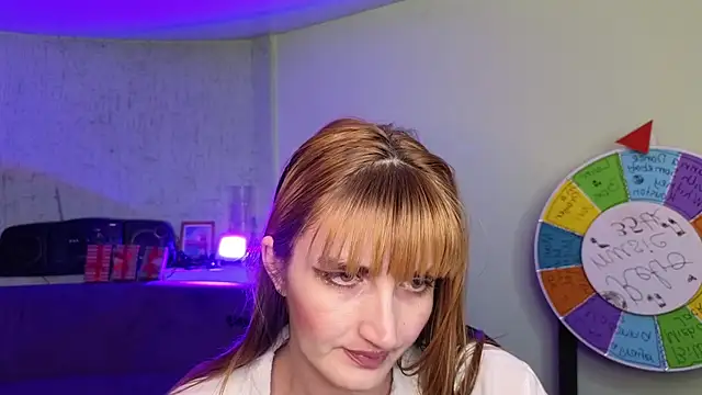 Nika Kitten online show from 02.11.25