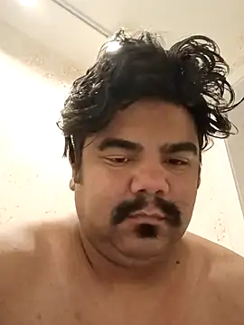 Snapshot of Brickstash chatting on 10.06.25 Brickstash online show from 10.06.25