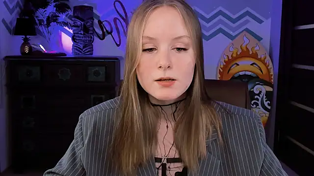 VivienLeeigh online show from 02.23.25