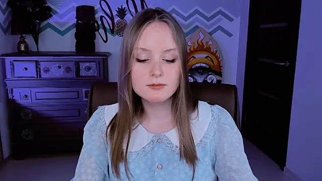 VivienLeeigh online show from 03.13.25