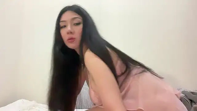 MissRegina online show from 02.25.25