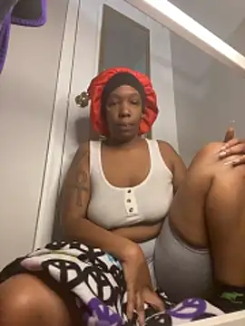 MsSapPhire500 online show from 12.20.25