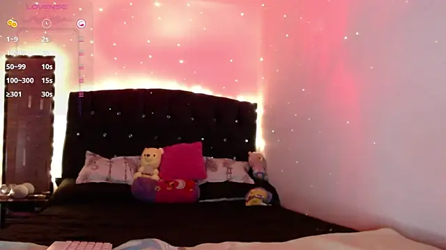 holy juli online show from 01.29.25