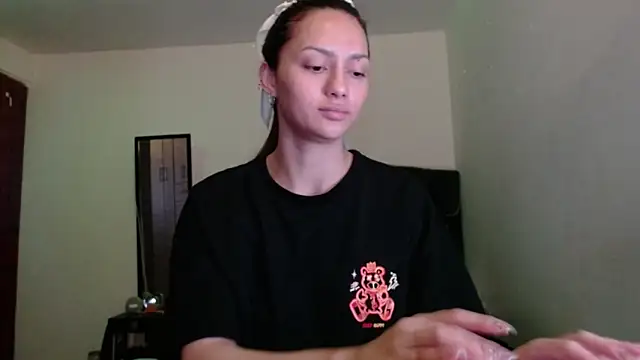 Snapshot of holy_juli chatting on 07.01.26 holy juli online show from 07.01.26