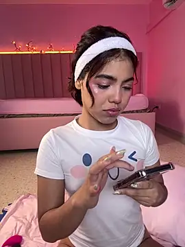 KellyOlsenbe online show from 03.16.26