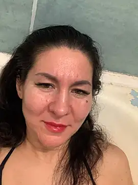 Snapshot of Tina_Moretti chatting on 03.16.25 Tina Moretti online show from 03.16.25