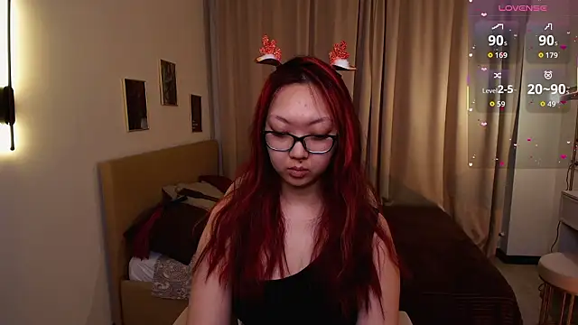 Snapshot of Marine_Vact chatting on 03.04.26 Marine Vact online show from 03.04.26