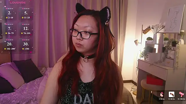 Snapshot of Marine_Vact chatting on 06.03.26 Marine Vact online show from 06.03.26