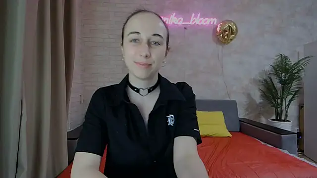 Anika bloom online show from 02.24.25