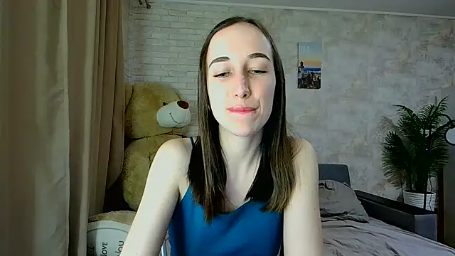 Snapshot of Anika_bloom chatting on 02.08.26 Anika bloom online show from 02.08.26