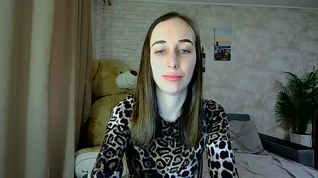 Snapshot of Anika_bloom chatting on 02.09.26 Anika bloom online show from 02.09.26