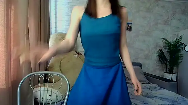 Snapshot of Anika_bloom chatting on 03.15.26 Anika bloom online show from 03.15.26