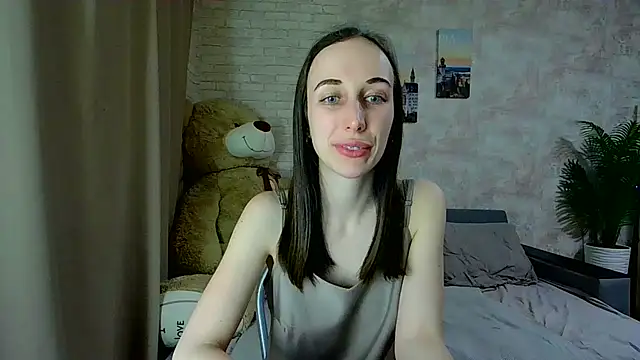 Snapshot of Anika_bloom chatting on 03.23.26 Anika bloom online show from 03.23.26