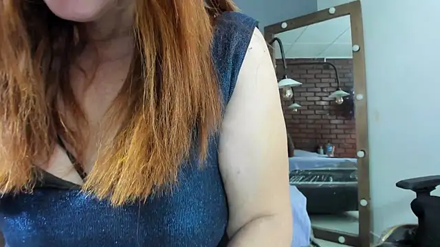 Snapshot of Samantha_mature56 chatting on 01.24.25 Samantha mature56 online show from 01.24.25