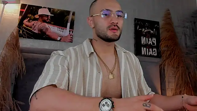 Snapshot of JeanColleman chatting on 09.18.25 JeanColleman online show from 09.18.25