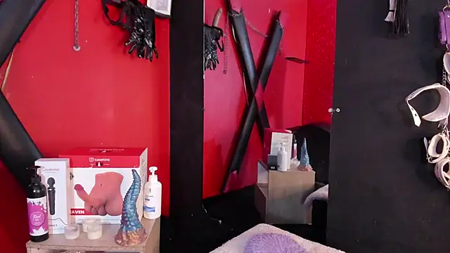 Monttserratt online show from 01.30.25