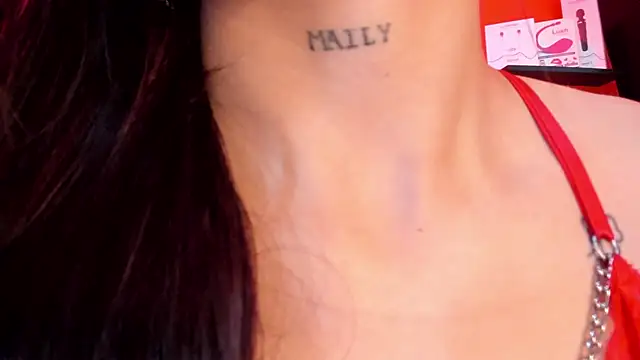 Monttserratt online show from 02.25.25