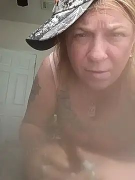 Playmate86 online show from 03.16.26