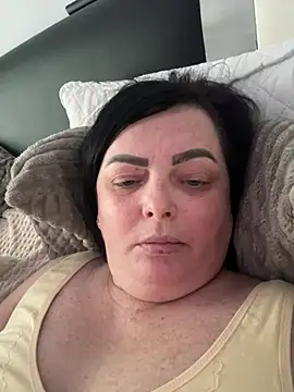 Amandamuller1982 online show from 02.10.25