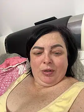 Amandamuller1982 online show from 02.11.25