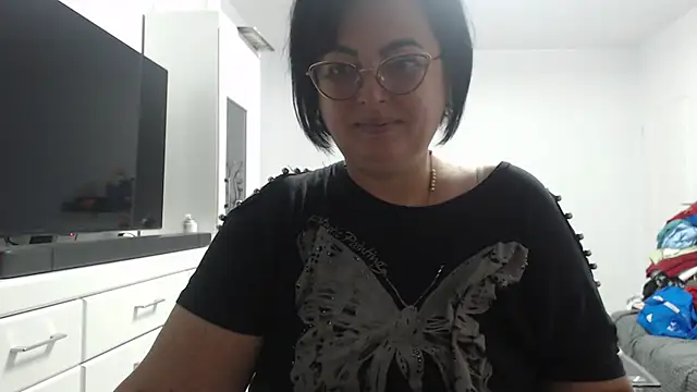 Amandamuller1982 online show from 09.28.25