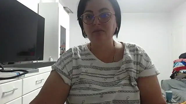 Amandamuller1982 online show from 10.04.25