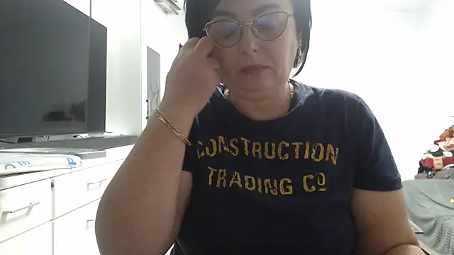 Amandamuller1982 online show from 11.04.25