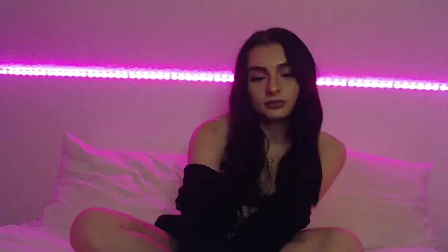 AdelinaAlia online show from 02.26.25