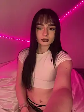 Snapshot of AdelinaAlia chatting on 03.02.26 AdelinaAlia online show from 03.02.26