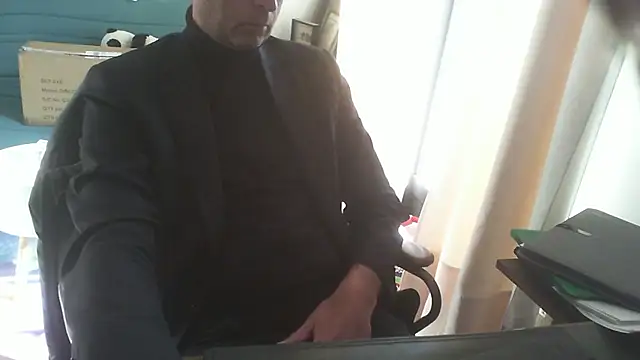 shyfrenchcock1 online show from 01.07.26