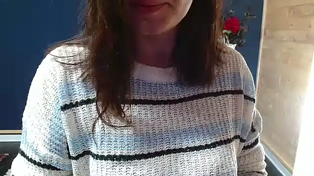 NovaBabe21 online show from 10.28.25