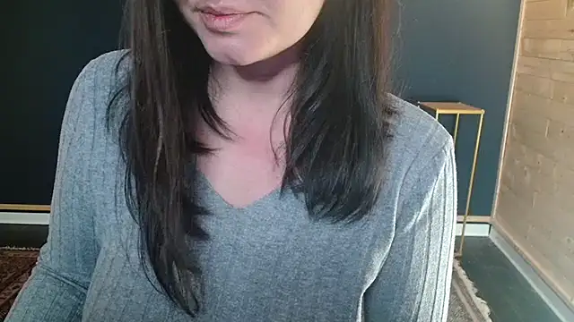 Snapshot of NovaBabe21 chatting on 02.05.26 NovaBabe21 online show from 02.05.26