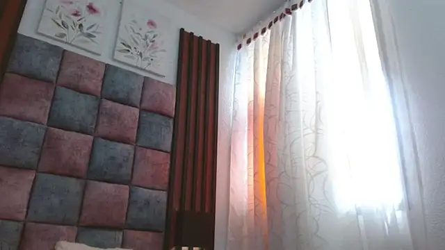 Saraa-restrepo online show from 01.02.25