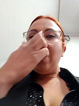 Snapshot of VIOLETA-25_ chatting on 01.21.25 VIOLETA-25 online show from 01.21.25