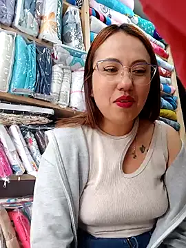 Snapshot of VIOLETA-25_ chatting on 03.21.25 VIOLETA-25 online show from 03.21.25