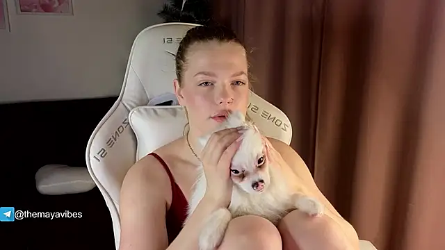 Maya Rave online show from 01.12.26