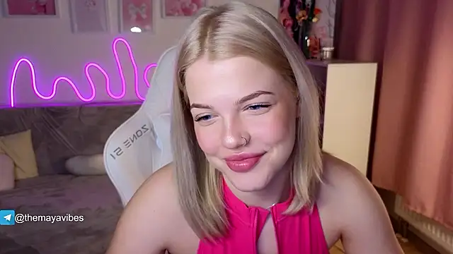 Maya Rave online show from 02.03.26