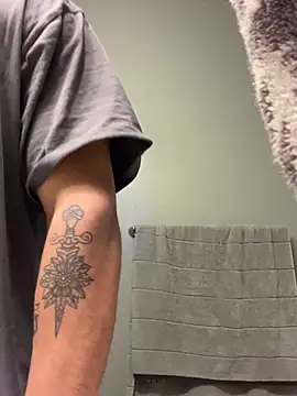 LATINMOBB online show from 12.14.24